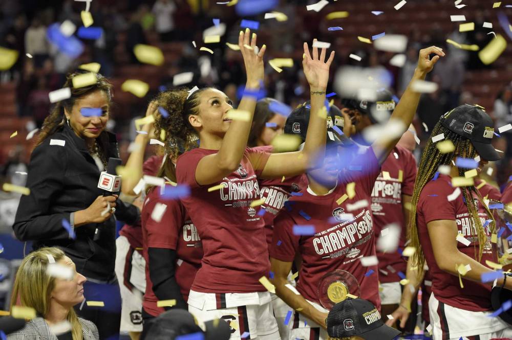 Dawn Staley - South Carolina finishes No. 1 in AP women's basketball poll - clickorlando.com - New York, state New York - state New York - state Maryland - city Louisville - state Mississippi - state Oregon - state South Carolina - county Baylor