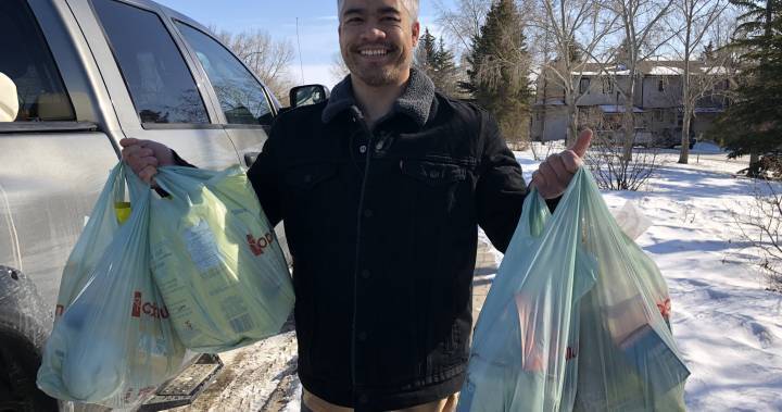 Coronavirus: Saskatoon residents delivering groceries for free amid COVID-19 outbreak - globalnews.ca - Jordan