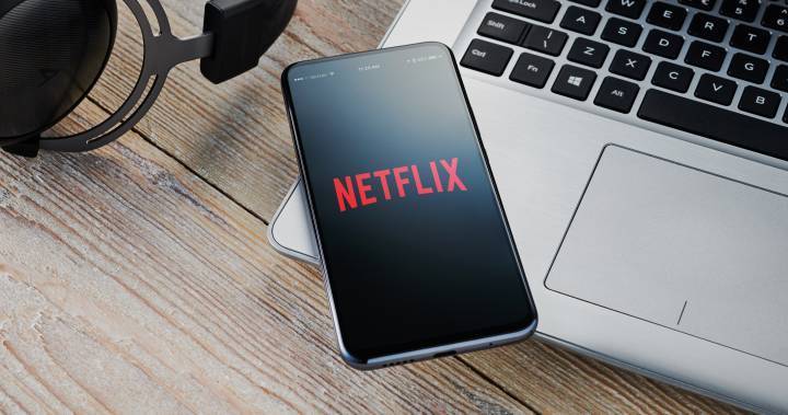 Social distancing for coronavirus? Netflix hack lets you watch with your friends - globalnews.ca