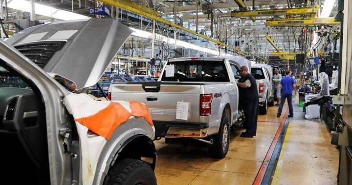 Fiat Chrysler - Ford - Coronavirus: All Ford, GM factories in North America to close over COVID-19 - globalnews.ca - Usa