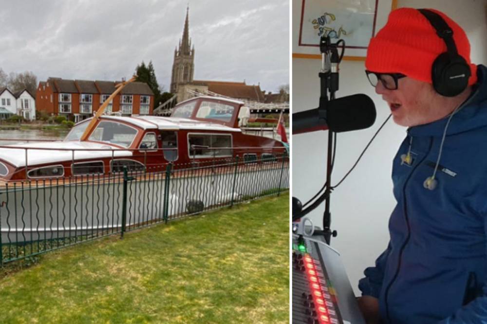 Chris Evans - Chris Evans broadcasts his breakfast show from a boat at the bottom of his garden amid coronavirus pandemic - thesun.co.uk - Britain