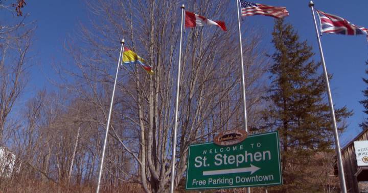 Travis Fortnum - Community of St. Stephen, N.B. reacts to closure of Canada-U.S. border - globalnews.ca - Canada - state Maine - county St. Croix