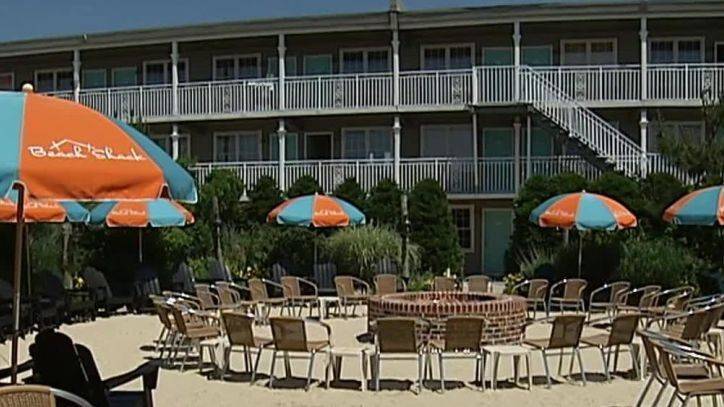 Jersey Shore official asks visitors to stay away during COVID-19 pandemic - fox29.com - state New Jersey - Jersey - county Cape May