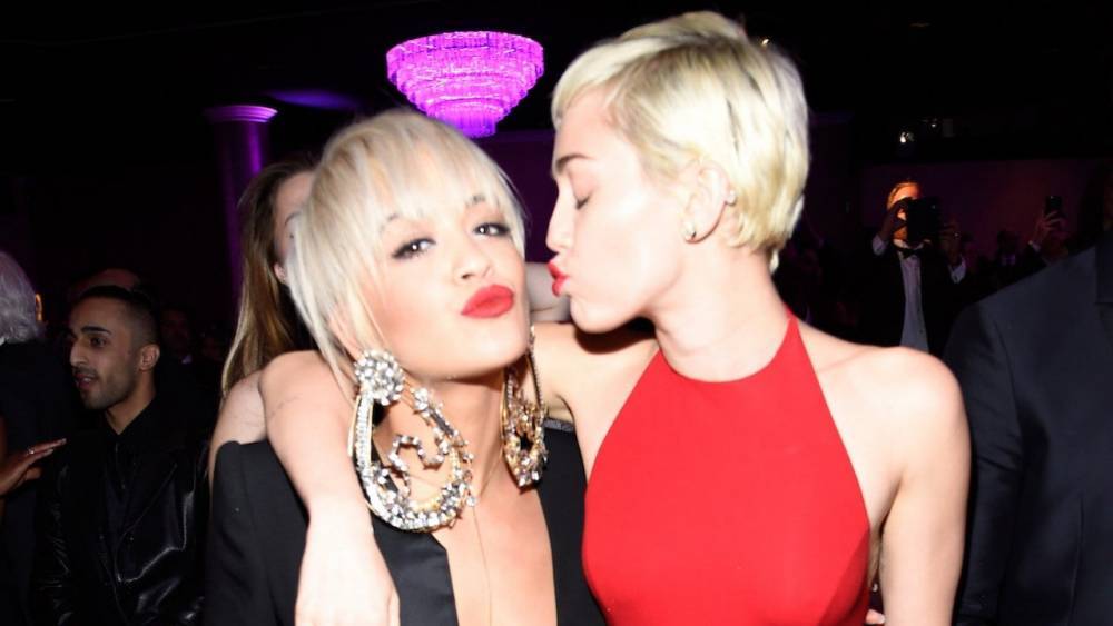 Miley Cyrus - How Miley Cyrus and Rita Ora Are Using Fashion to Help Fight Hunger and Further Spread of Coronavirus - etonline.com - Los Angeles