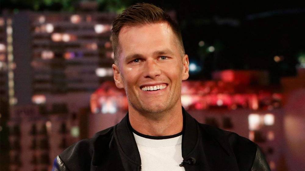 Tom Brady - Tom Brady officially signs with Tampa Bay Buccaneers - clickorlando.com - state Florida - county Bay - city Tampa, county Bay