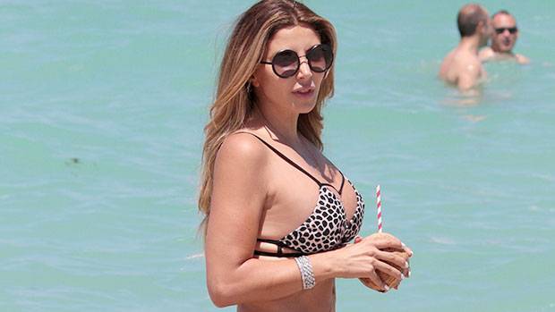 Larsa Pippen - Larsa Pippen, 45, Posts Sexy Blue Bikini Pic While ‘Imagining’ Being At The Beach As She Stays Home - hollywoodlife.com