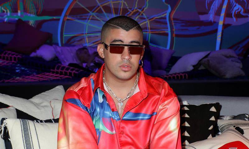 Gabriela Berlingeri - Bad Bunny - See how Bad Bunny and his girlfriend survived day 5 of quarantine - us.hola.com - Puerto Rico