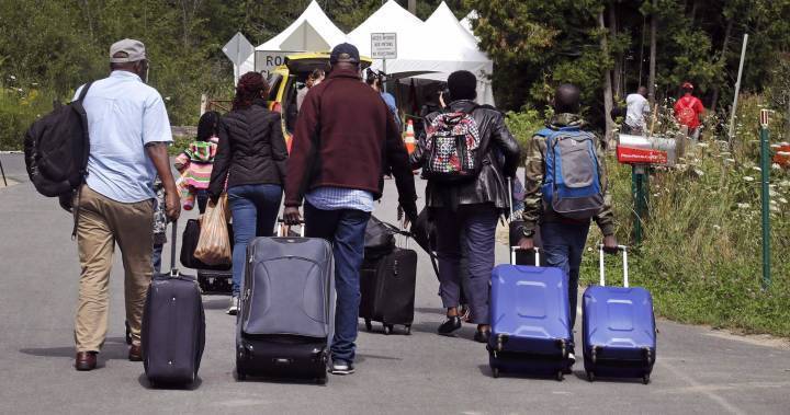 Justin Trudeau - Coronavirus: Closing Canada’s border to refugees violates international law, experts say - globalnews.ca - Usa - Canada
