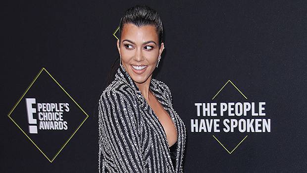 Kourtney Kardashian - Kim Kardashian - Kourtney Kardashian Claps Back With A ‘Mic Drop’ After A Fan Mistakenly Calls Her ‘Mrs. West’ - hollywoodlife.com
