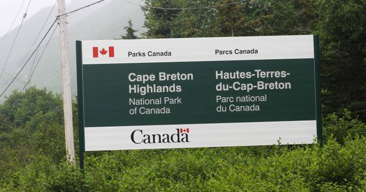 Coronavirus: Parks Canada closes visitor services at national parks, historic sites - globalnews.ca - Canada - county Park