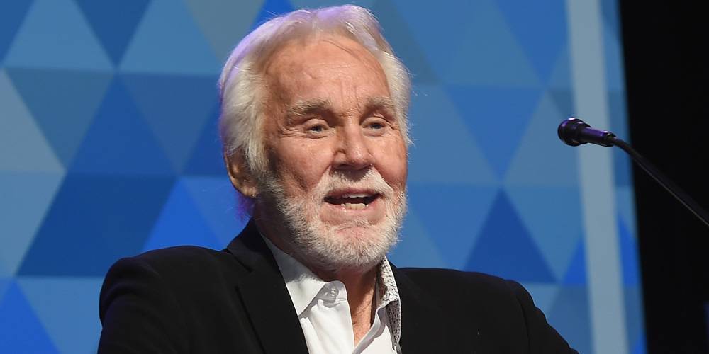 Kenny Rogers - Country Superstar Kenny Rogers Dies at 81 - justjared.com - county Island - Jordan