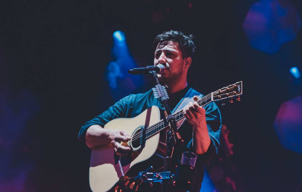 Marcus Mumford - Marcus Mumford shares cover of ‘You’ll Never Walk Alone’ to benefit Grenfell Foundation - nme.com - Britain