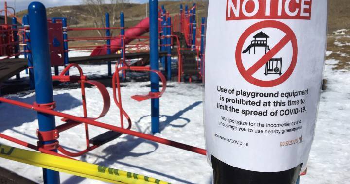Alberta Coronavirus - Town of Cochrane closes playgrounds amid COVID-19 concerns - globalnews.ca