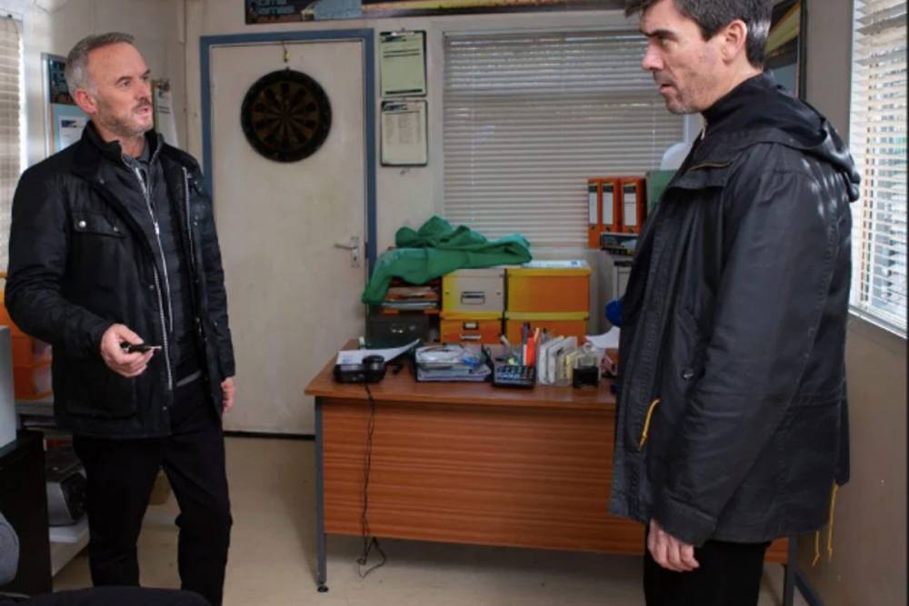 Jeff Hordley - Emmerdale’s Cain Dingle could be murdered by Di Malone reveals Jeff Hordley - thesun.co.uk