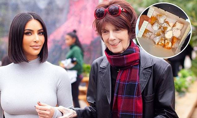 Kim Kardashian - Kim Kardashian surprises MJ with beignets after revealing she's been quarantined for ONE MONTH - dailymail.co.uk