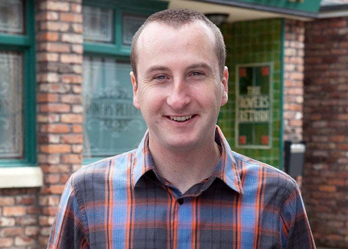Andy Whyment - Kirk Sutherland - Corrie star Andy Whyment reflects on ‘tough week’ as soap completely rewrites scripts - evoke.ie