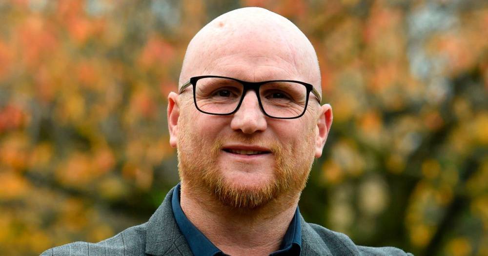 Neil Lennon - John Hartson - John Hartson calls for Rangers to concede title to Celtic as he urges Ibrox side to make 'incredible' act - dailyrecord.co.uk