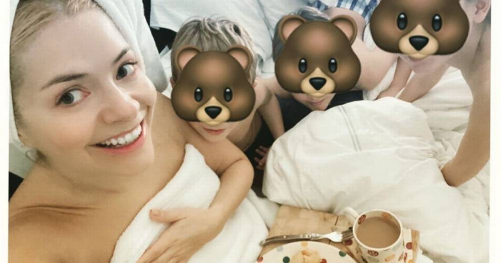Holly Willoughby - Holly Willoughby strips down to towel for Mother's Day bed selfie with kids - mirror.co.uk