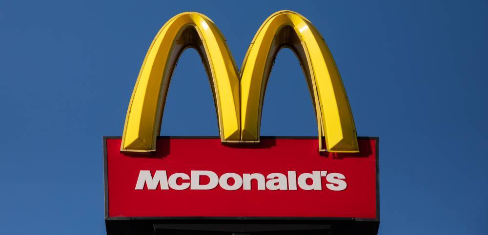 McDonald's is Closing All Locations in United Kingdom & Ireland Due to Coronavirus Pandemic - justjared.com - Britain - Ireland