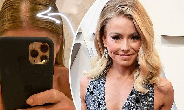 Mark Consuelos - Kelly Ripa - Kelly Ripa, 49, starts a 'roots watch' and shows off her newly grey hair - dailymail.co.uk