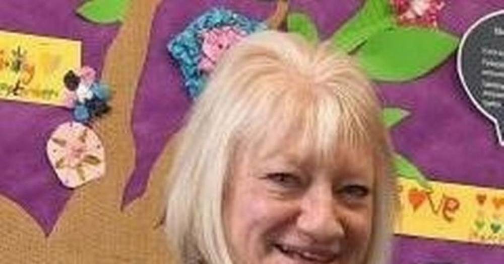 Headteacher dies of coronavirus as primary school classes cancelled out of respect - dailystar.co.uk - county Barrow