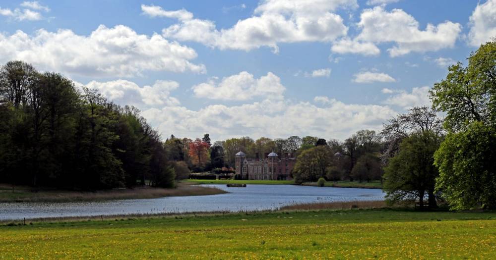 Coronavirus: National Trust closes parks and gardens to promote social distancing - mirror.co.uk