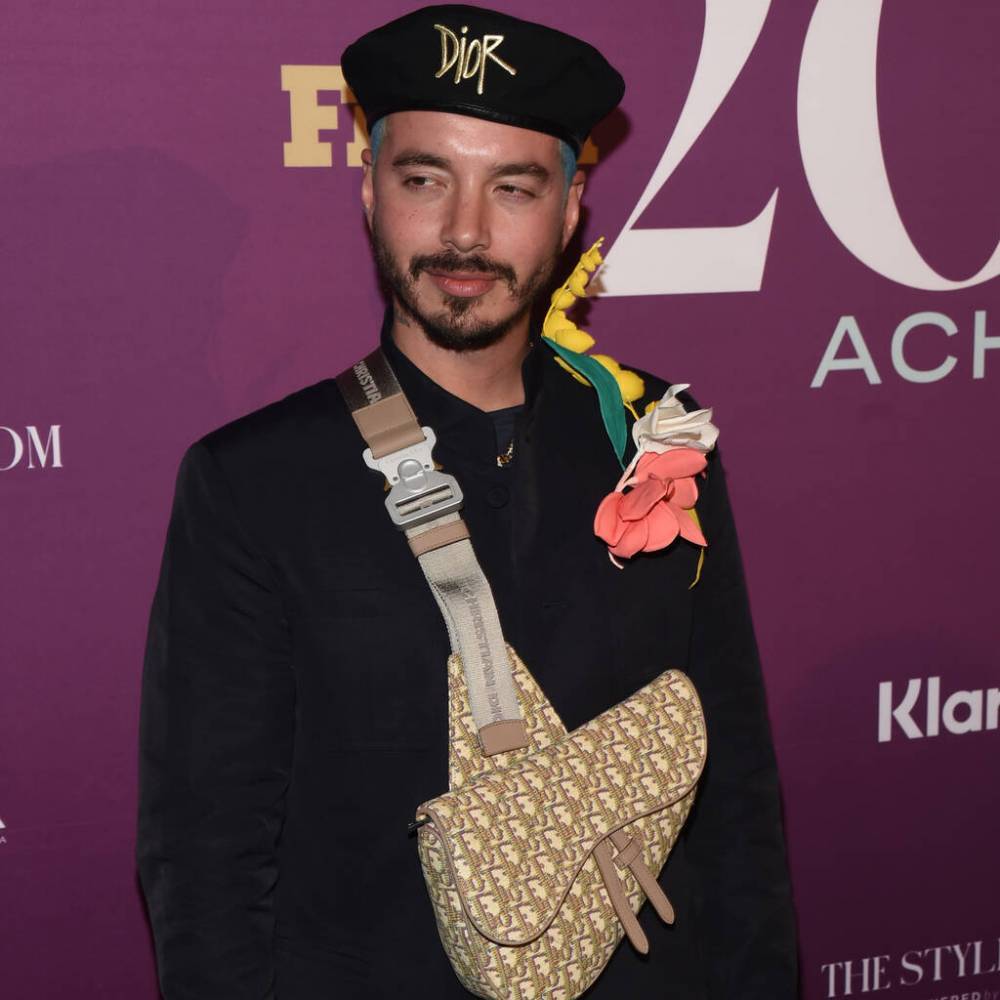 J Balvin apologises for selling face masks as merchandise - peoplemagazine.co.za