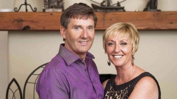Daniel O'Donnell warns fans of Covid-19 fundraiser scams impersonating him - breakingnews.ie