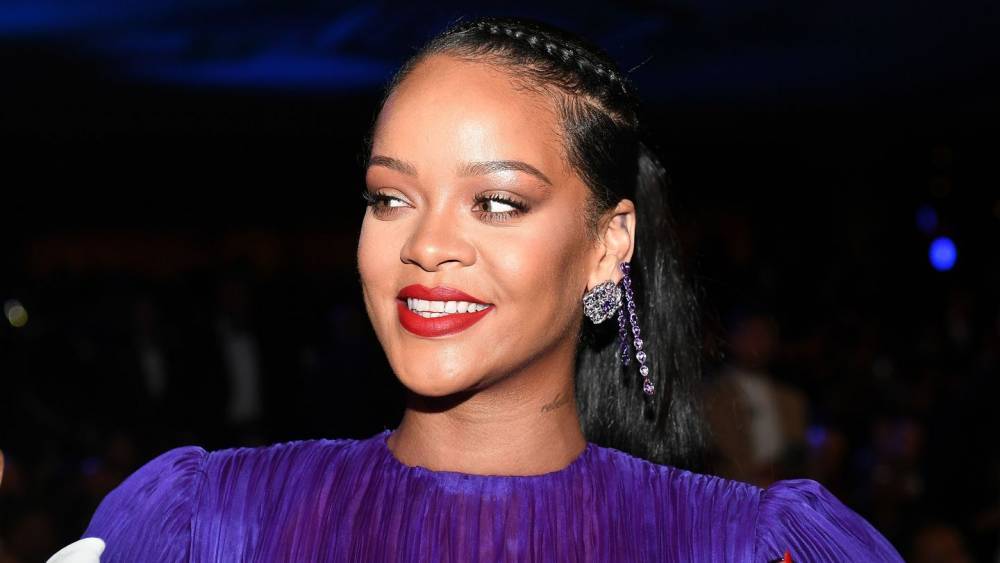Rihanna's $5 Million Donation To Fight COVID-19 Will Center Vulnerable Communities - mtv.com