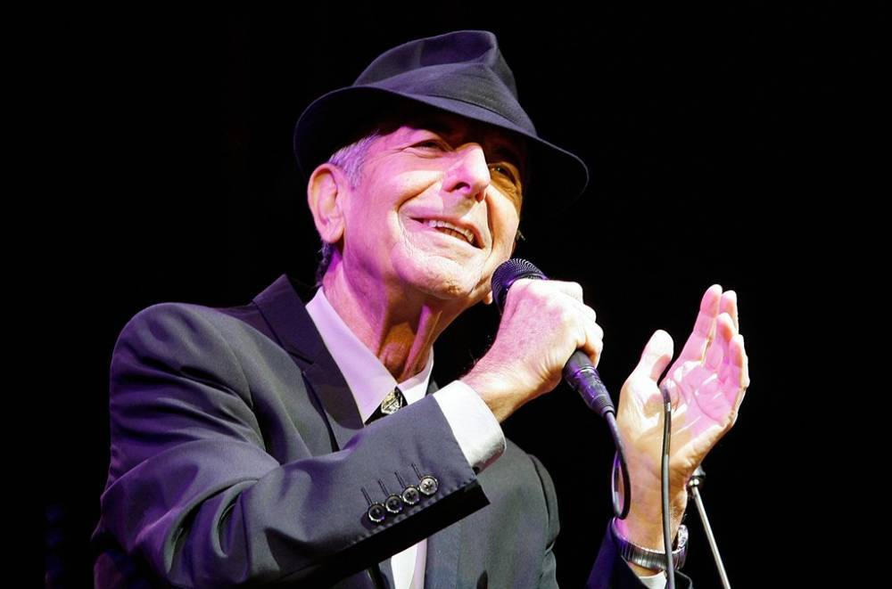 Leonard Cohen - Watch These Montreal Residents Sing Leonard Cohen's 'So Long, Marianne' From Their Balcony - billboard.com - Spain
