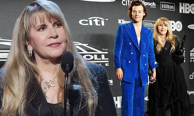 Stevie Nicks - Harry Styles - Stevie Nicks says Harry Styles' album Fine Line is inspiring her to write new songs while isolation - dailymail.co.uk