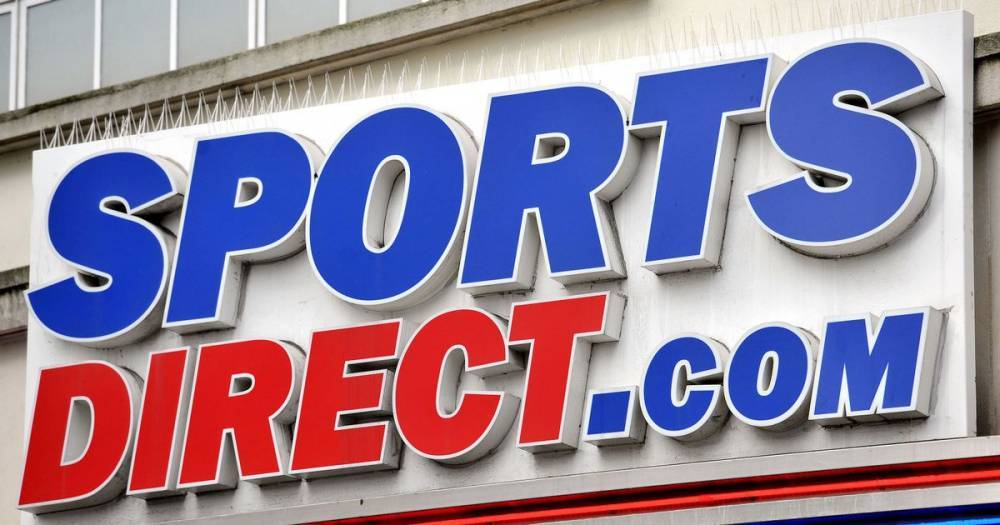 Boris Johnson - Mike Ashley - Michael Gove - Government minister tells Sports Direct owner Mike Ashley to 'back off' and shut stores following PM's orders to the nation amid coronavirus pandemic - manchestereveningnews.co.uk - Britain - county Johnson