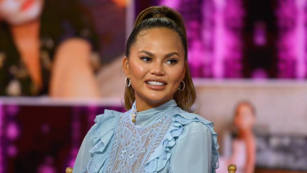 Donald Trump - Mike Pence - Chrissy Teigen - Chrissy Teigen Has Thoughts About People Calling the Coronavirus Test ‘Invasive’ - glamour.com - county White