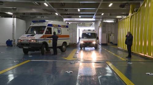 Coronavirus outbreak: first patients board hospital ship in Italy - globalnews.ca - Italy