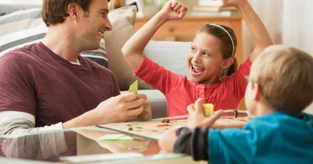 Best indoor games for young kids that will keep them entertained through lockdown - mirror.co.uk - Britain