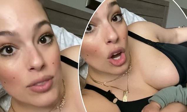 Ashley Graham speaks out in favor of women giving birth during the coronavirus outbreak - dailymail.co.uk