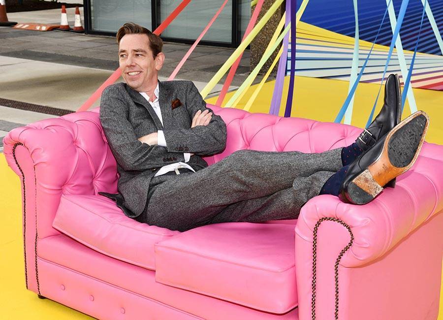 Ryan Tubridy - Oliver Callan - Ryan Tubridy in doubt for Late Late Show as he’s at home nursing cough - evoke.ie