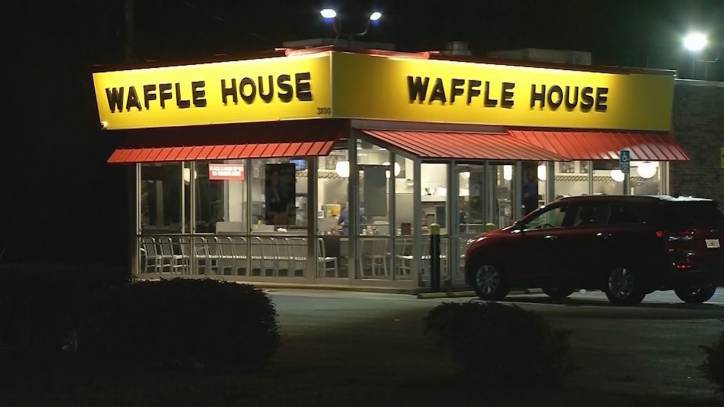 Waffle House temporarily closes 365 restaurants amid coronavirus pandemic - fox29.com - Usa - state Ohio - city Atlanta - state Kentucky - state Indiana - Georgia - county Gulf