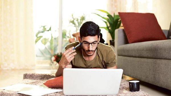 Working from home? Turn off microwave to boost WiFi, says UK's media regulator - livemint.com - India - Britain