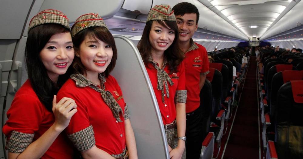 Airline promises to pay passengers £7k if they catch coronavirus on flights - dailystar.co.uk - Vietnam