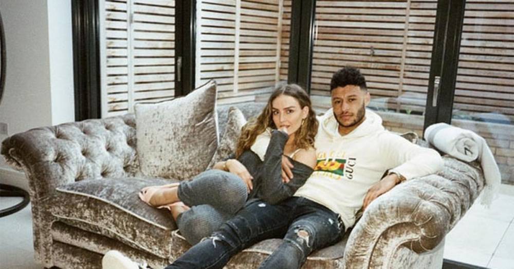 Perrie Edwards - Perrie Edwards lifts lid on isolating with Liverpool star Alex Oxlade-Chamberlain - dailystar.co.uk - city London - city Manchester