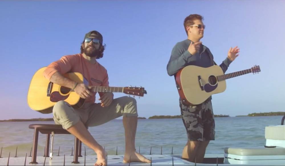 Jon Pardi - Thomas Rhett And Jon Pardi’s Music Video For ‘Beer Can’t Fix’ Is A Much-Needed Lift - etcanada.com - city Key West