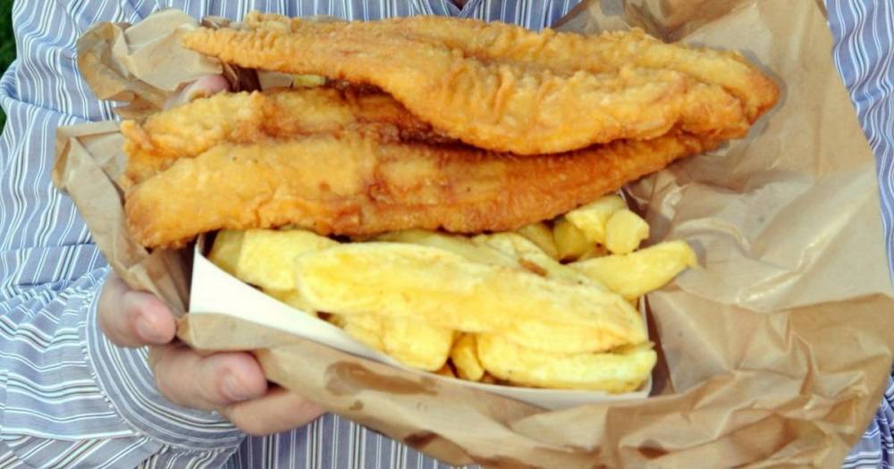 Volunteers delivering fish suppers to dozens of elderly and vulnerable in Hamilton tonight - dailyrecord.co.uk - county Hamilton