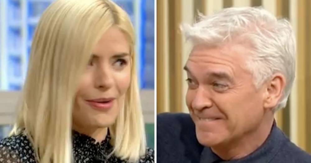 Holly Willoughby - Holly Willoughby admits to hilarious This Morning blunder after leaving her mic on while in the loo - ok.co.uk - Usa - state Texas - county Dale