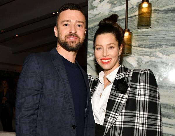 Jessica Biel - Justin Timberlake - Justin Timberlake Shares "Social Distancing" Photo With Jessica Biel in the Mountains - eonline.com