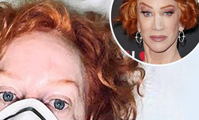 Donald Trump - Mike Pence - Kathy Griffin - Kathy Griffin, 59, rushed to ER with 'unbearably painful' chest pains - dailymail.co.uk