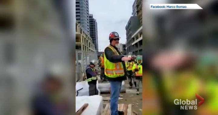 Construction worker airs concerns about unsanitary conditions in speech at Toronto site - globalnews.ca - county Ontario