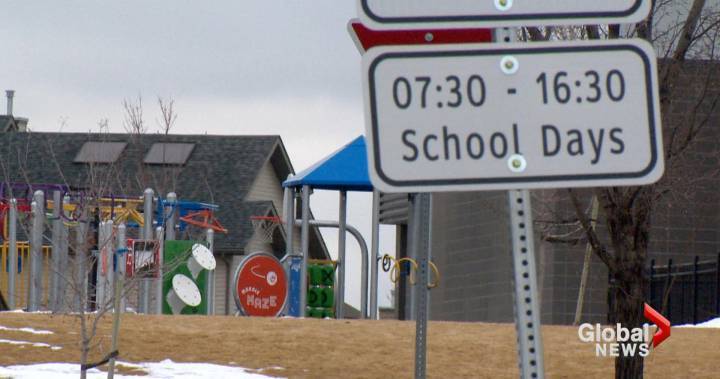 Will quarantine measures prompt new playground zones in Lethbridge? - globalnews.ca