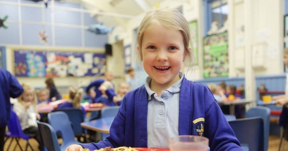 Children to get £15 a week voucher to replace school meals during coronavirus lockdown - mirror.co.uk - Britain