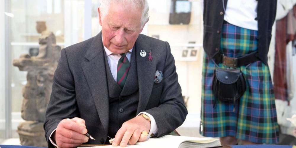 prince Charles - Business “As Usual” For Qurantined Prince Charles, Despite Positive COVID-19 Test Result - harpersbazaar.com - Scotland - city London